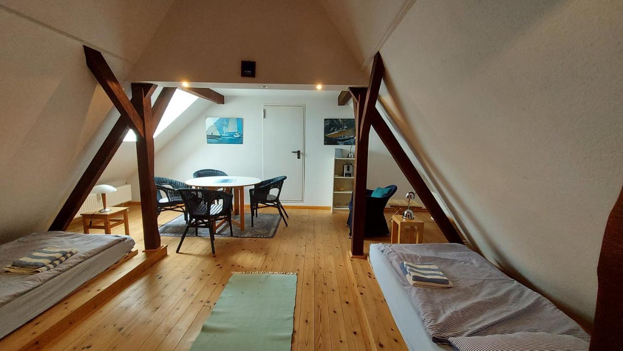 Ferienwohnung Drachen Alt Reddevitz Ngoại thất bức ảnh